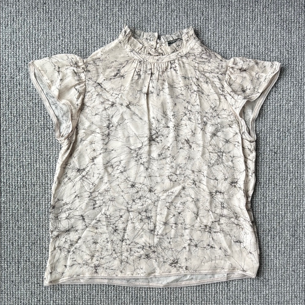 Go by GoSilk Short Cap Sleeve Blouse Top Mock Top Neck Cream Gray